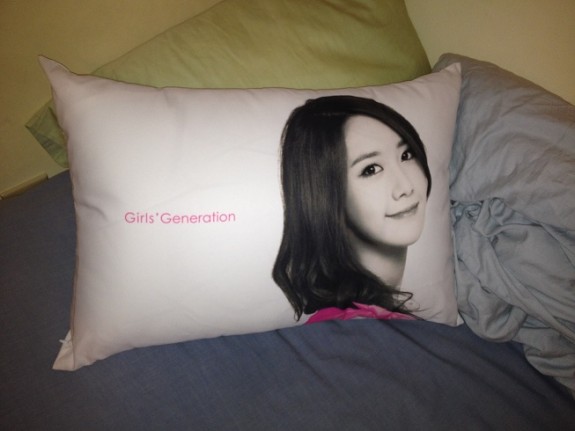 KPopPillows1
