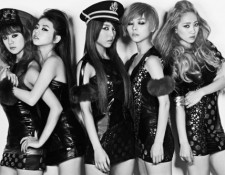 WonderGirlsNewGroup-500x333.jpg