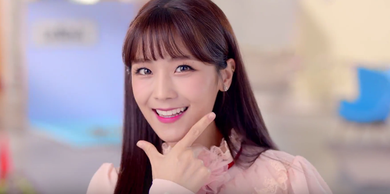 Crayon Pop’s Soyul stops activities due to anxiety ...