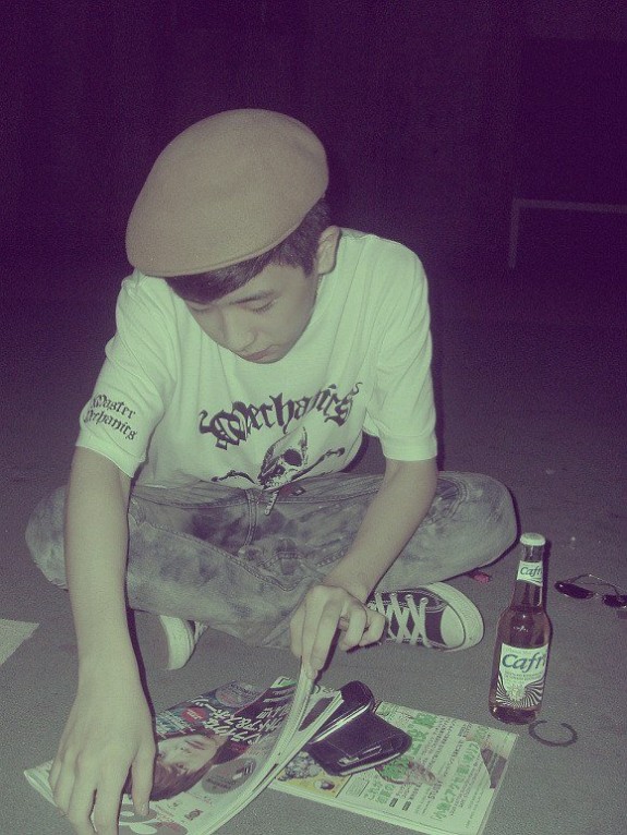 MonstaXWonHoDrinking1