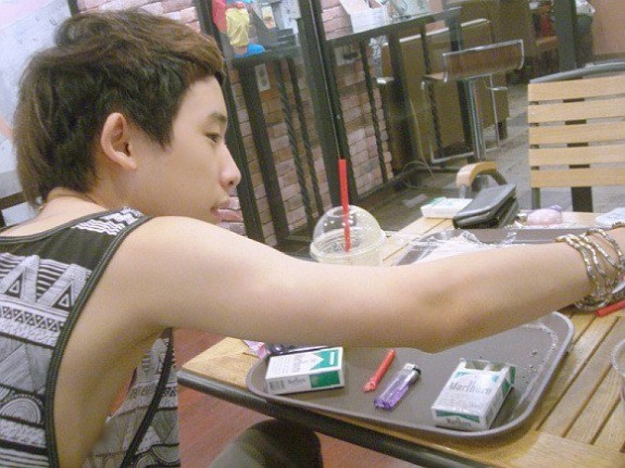 MonstaXWonHoSmoking2