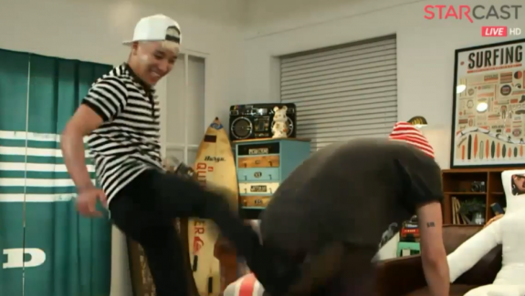 SeungriGDragonAssKickingTime