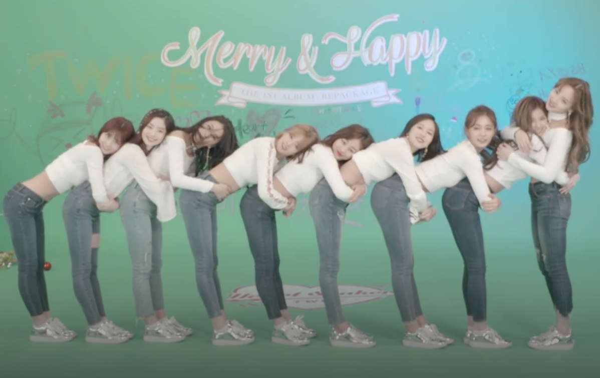 Twice Does Heart Shaker Choreo On V Live In Blue Jeans And White Half Shirts Asian Junkie
