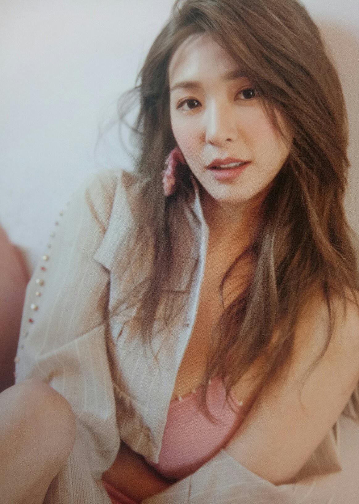 Snsd’s Tiffany Looks Amazing In A Pink Swimsuit For … Uh Whatever