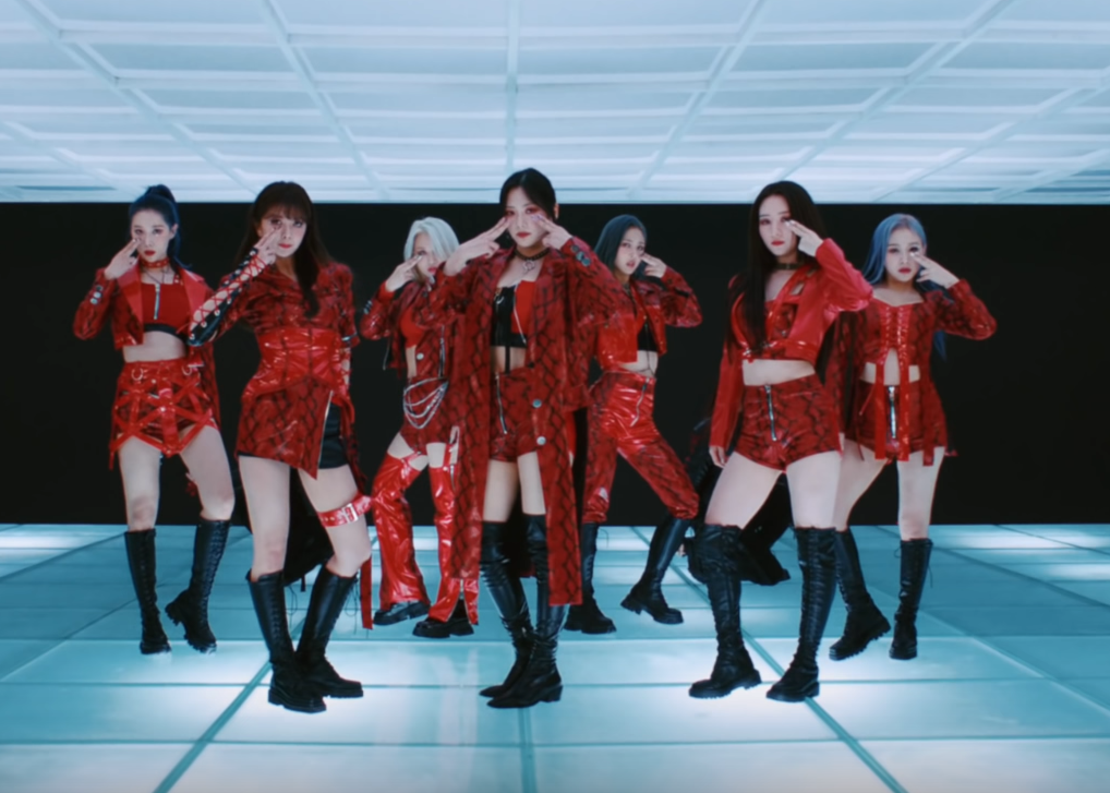 Шиён dreamcatcher odd eye. Dreamcatcher группа odd eye. Dreamcatcher группа 2021. Dreamcatcher группа odd eye. Dreamcatcher участницы кахён.