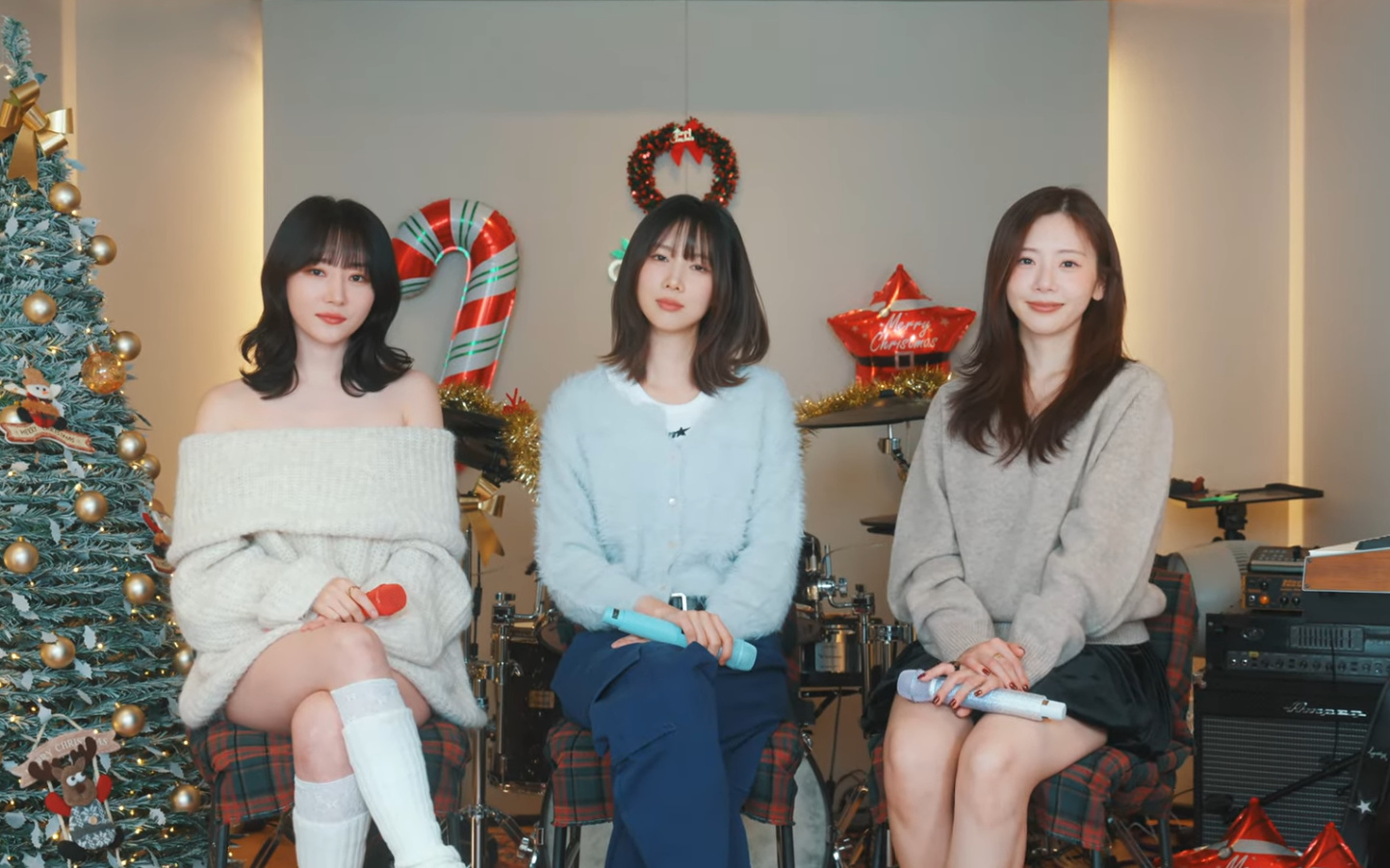 Covered: UAU (EXO), Lily & Camila (‘Wicked’), CREZL (Gen Hoshino), Andamiro (Lee Hi), Na Go Eun (f(x)), JiU (Han Ye Seul)